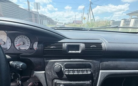 Dodge Stratus II, 2004 год, 330 000 рублей, 9 фотография