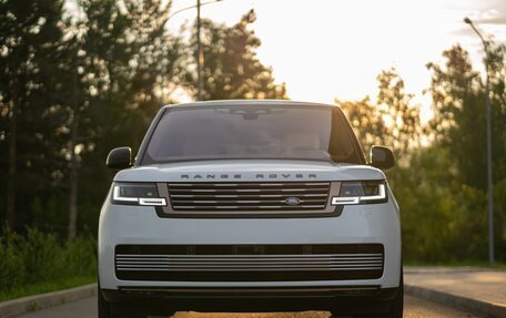 Land Rover Range Rover IV рестайлинг, 2022 год, 23 000 000 рублей, 3 фотография