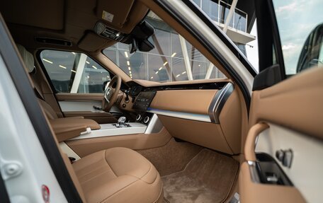 Land Rover Range Rover IV рестайлинг, 2022 год, 23 000 000 рублей, 4 фотография