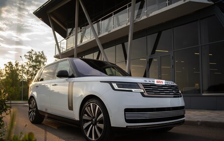 Land Rover Range Rover IV рестайлинг, 2022 год, 23 000 000 рублей, 2 фотография