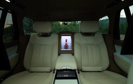 Land Rover Range Rover IV рестайлинг, 2022 год, 23 000 000 рублей, 10 фотография