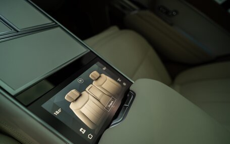 Land Rover Range Rover IV рестайлинг, 2022 год, 23 000 000 рублей, 17 фотография