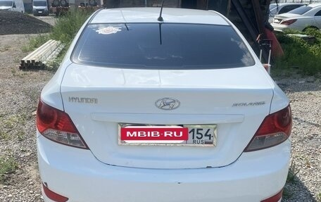 Hyundai Solaris II рестайлинг, 2013 год, 475 000 рублей, 4 фотография