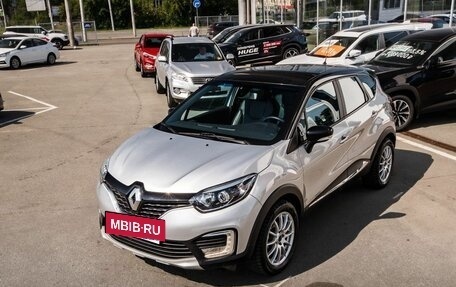 Renault Kaptur I рестайлинг, 2017 год, 1 700 000 рублей, 3 фотография