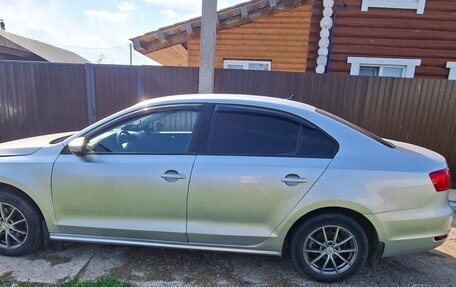 Volkswagen Jetta VI, 2013 год, 650 000 рублей, 4 фотография