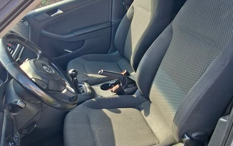 Volkswagen Jetta VI, 2013 год, 650 000 рублей, 10 фотография