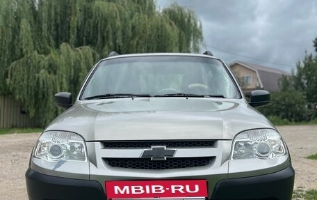 Chevrolet Niva I рестайлинг, 2016 год, 545 000 рублей, 3 фотография