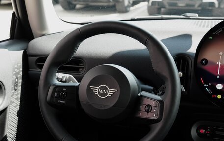 MINI Hatch, 2024 год, 4 340 000 рублей, 15 фотография