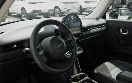 MINI Hatch, 2024 год, 4 340 000 рублей, 14 фотография