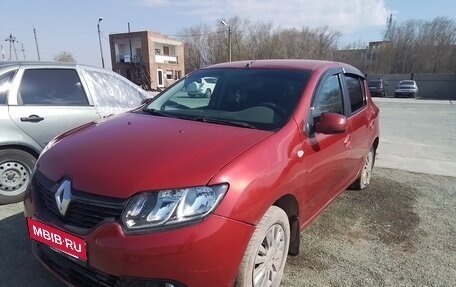 Renault Sandero II рестайлинг, 2014 год, 468 000 рублей, 2 фотография