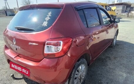 Renault Sandero II рестайлинг, 2014 год, 468 000 рублей, 5 фотография