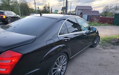 Mercedes-Benz S-Класс, 2010 год, 1 150 000 рублей, 3 фотография