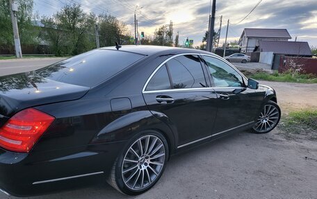 Mercedes-Benz S-Класс, 2010 год, 1 150 000 рублей, 22 фотография