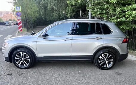 Volkswagen Tiguan II, 2019 год, 2 139 999 рублей, 3 фотография