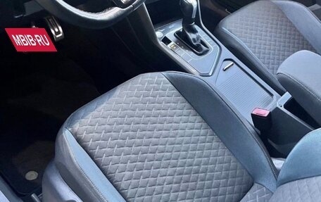 Volkswagen Tiguan II, 2019 год, 2 139 999 рублей, 11 фотография