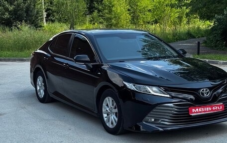 Toyota Camry, 2020 год, 2 150 000 рублей, 1 фотография