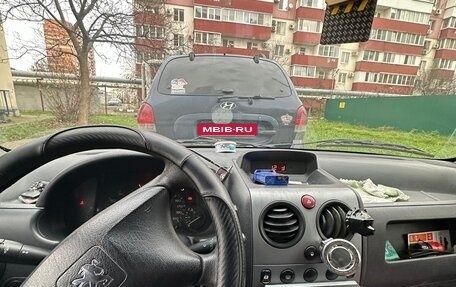 Peugeot Partner II рестайлинг 2, 2010 год, 460 000 рублей, 3 фотография