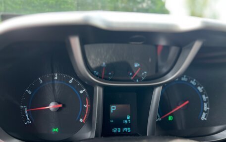 Chevrolet Orlando I, 2012 год, 990 000 рублей, 39 фотография