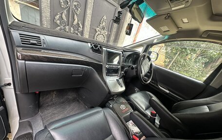 Toyota Alphard III, 2012 год, 2 500 000 рублей, 13 фотография