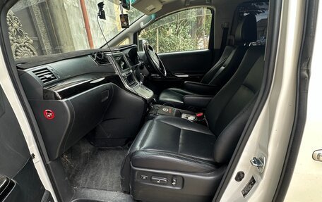 Toyota Alphard III, 2012 год, 2 500 000 рублей, 12 фотография
