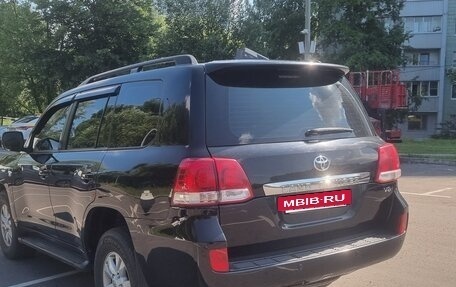 Toyota Land Cruiser 200, 2008 год, 2 900 000 рублей, 4 фотография