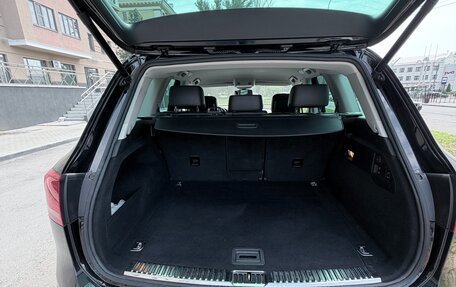 Volkswagen Touareg III, 2013 год, 2 950 000 рублей, 15 фотография