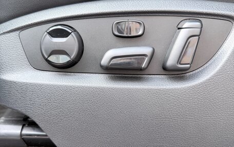 Volkswagen Touareg III, 2013 год, 2 950 000 рублей, 13 фотография