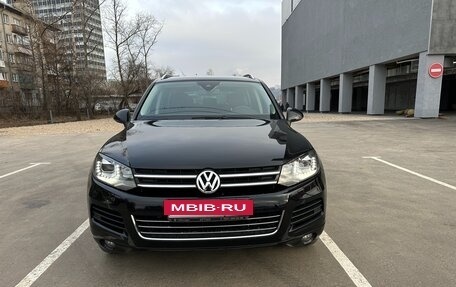 Volkswagen Touareg III, 2013 год, 2 950 000 рублей, 7 фотография