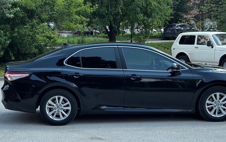 Toyota Camry, 2020 год, 2 150 000 рублей, 8 фотография