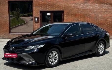 Toyota Camry, 2020 год, 2 150 000 рублей, 6 фотография