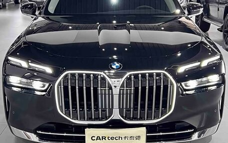 BMW 7 серия, 2025 год, 12 132 006 рублей, 10 фотография