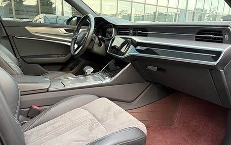 Audi A6, 2023 год, 4 050 000 рублей, 9 фотография