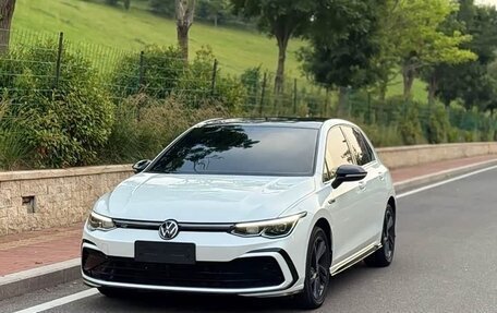 Volkswagen Golf VIII, 2023 год, 1 545 666 рублей, 3 фотография