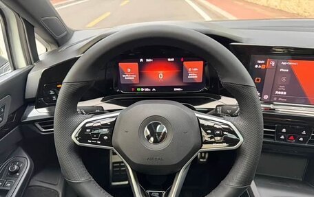 Volkswagen Golf VIII, 2023 год, 1 545 666 рублей, 8 фотография