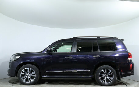 Toyota Land Cruiser 200, 2019 год, 9 900 000 рублей, 10 фотография