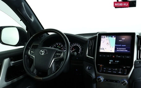 Toyota Land Cruiser 200, 2019 год, 9 900 000 рублей, 13 фотография