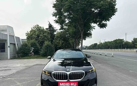 BMW 5 серия, 2026 год, 5 800 000 рублей, 3 фотография