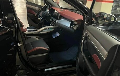 Geely Coolray I, 2022 год, 1 700 000 рублей, 4 фотография