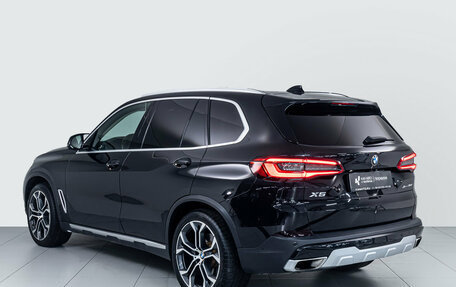 BMW X5, 2019 год, 5 897 000 рублей, 6 фотография