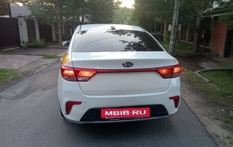 KIA Rio IV, 2018 год, 425 000 рублей, 3 фотография