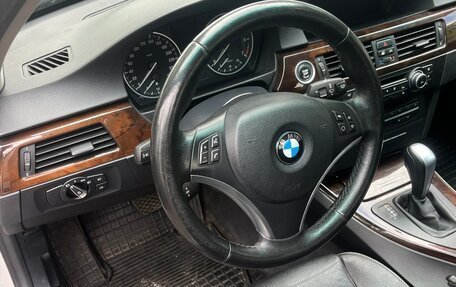 BMW 3 серия, 2011 год, 950 000 рублей, 9 фотография