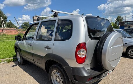 Chevrolet Niva I рестайлинг, 2012 год, 470 000 рублей, 6 фотография