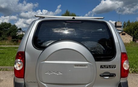 Chevrolet Niva I рестайлинг, 2012 год, 470 000 рублей, 4 фотография