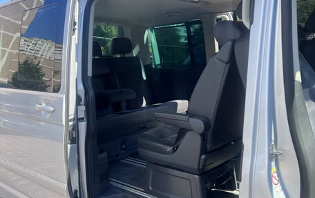 Volkswagen Multivan T5, 2008 год, 1 450 000 рублей, 5 фотография