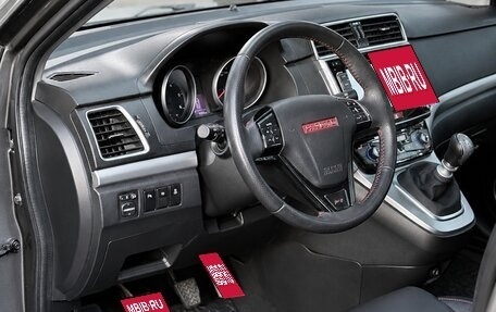 Haval H6, 2015 год, 1 379 000 рублей, 11 фотография