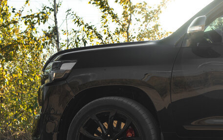 Toyota Land Cruiser 200, 2015 год, 4 999 000 рублей, 10 фотография