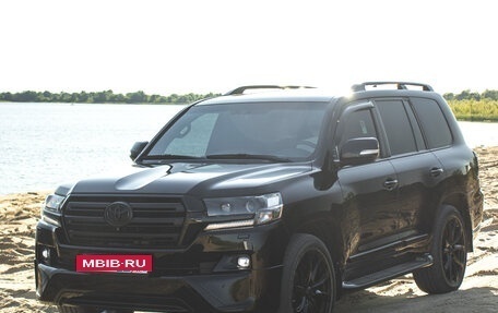 Toyota Land Cruiser 200, 2015 год, 4 999 000 рублей, 7 фотография