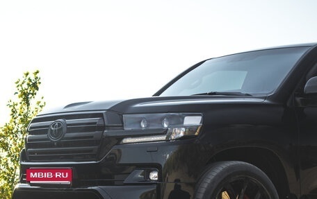 Toyota Land Cruiser 200, 2015 год, 4 999 000 рублей, 11 фотография