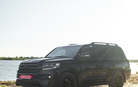 Toyota Land Cruiser 200, 2015 год, 4 999 000 рублей, 18 фотография