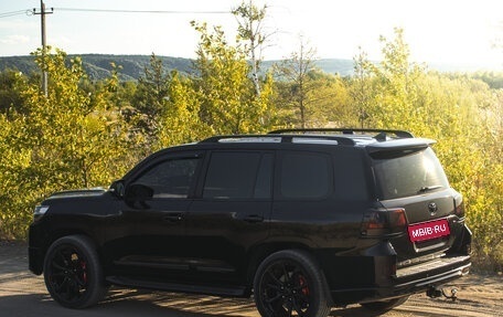 Toyota Land Cruiser 200, 2015 год, 4 999 000 рублей, 20 фотография
